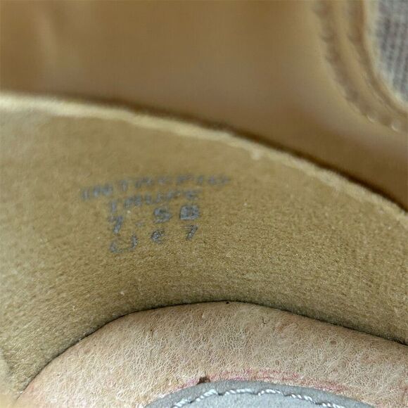 Earth Women's Brown Beige Leather Peep Toe Sandal Heels Size 7.5 Casual - Picture 12 of 12